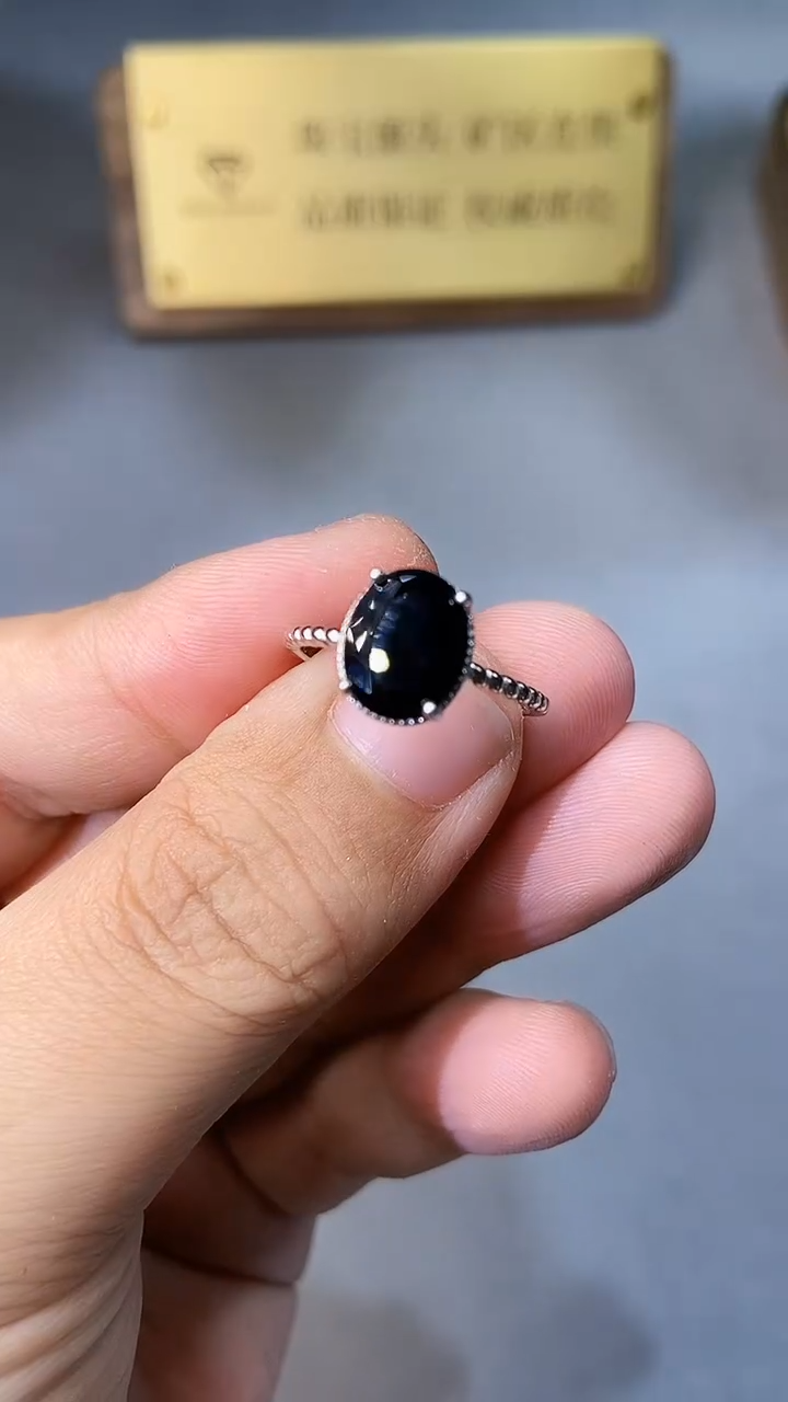 【闪购商品】蓝宝石戒指银S925镶嵌354黑