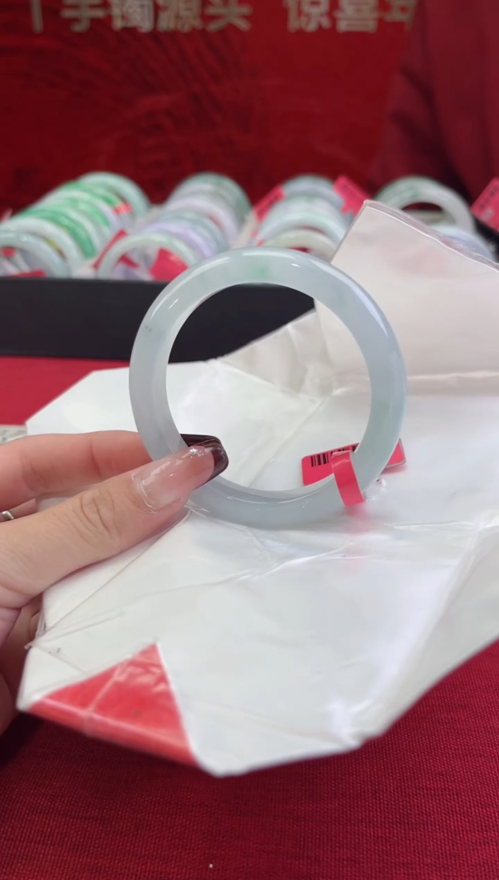 【闪购商品】翡翠手镯未镶嵌翡翠手镯