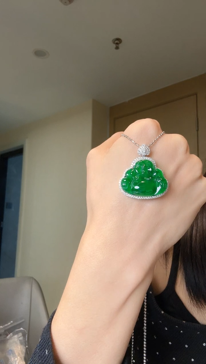 【闪购商品】翡翠吊坠(不含链)18K金镶嵌天然翡翠吊坠3