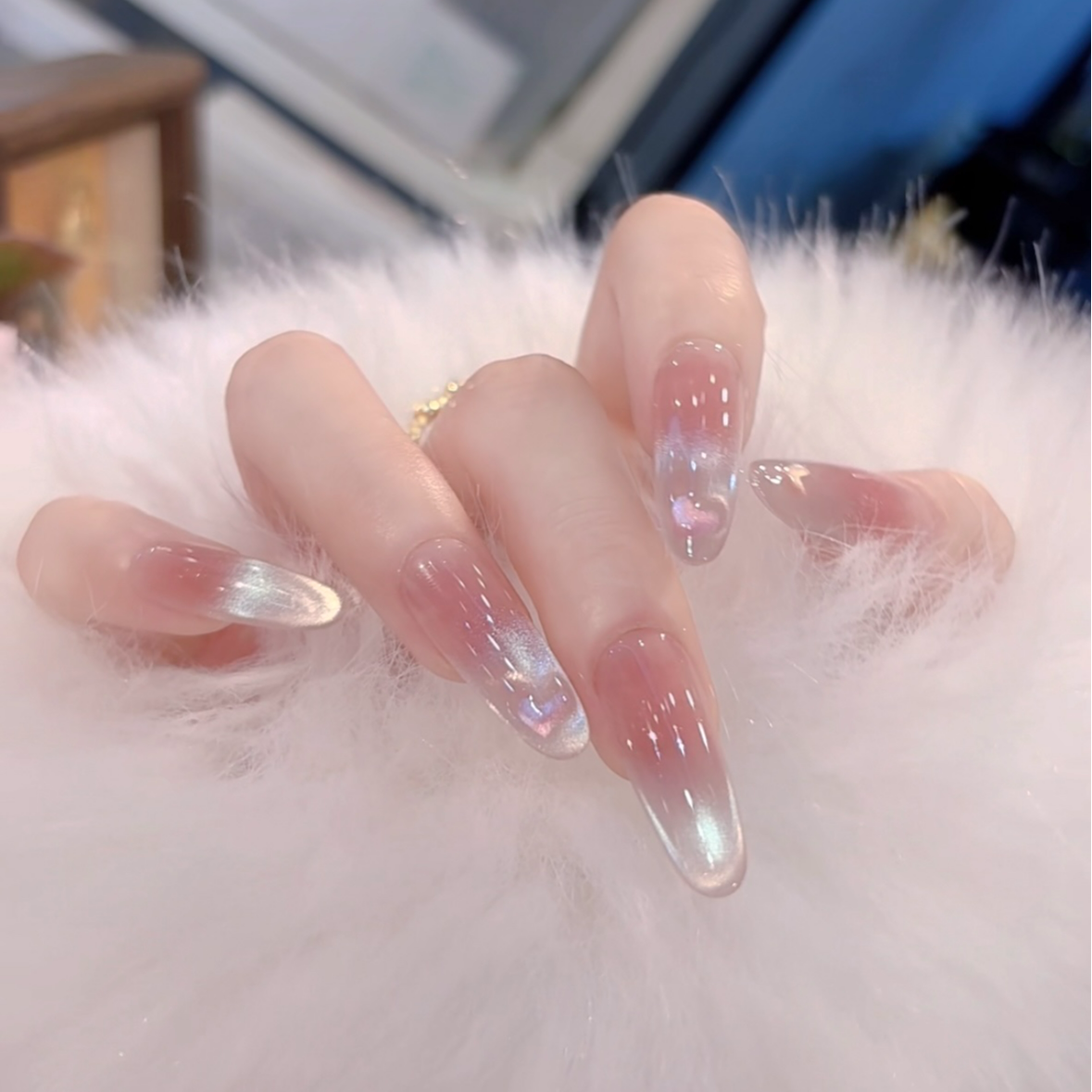 川美佳《怦然心动》纯欲白月光爱心猫眼纯手工穿戴甲美甲