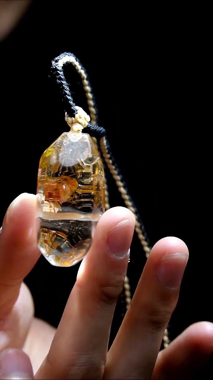 吊坠(赠链)未镶嵌水晶水晶