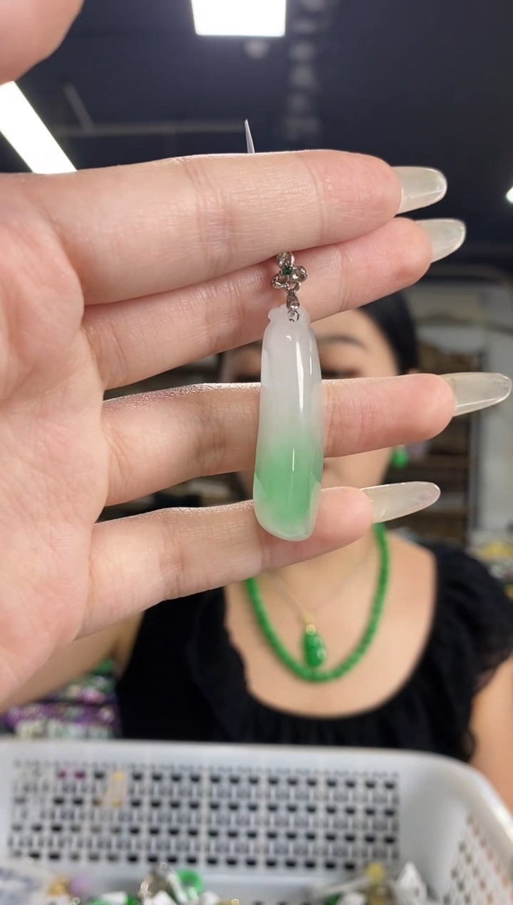 闪购链接     多样性发其一颜色微差