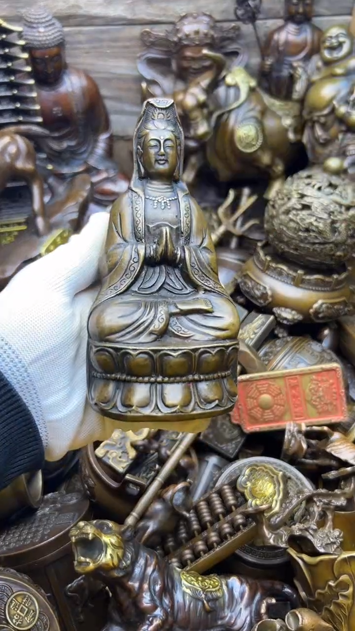 精美铜器，点击下单