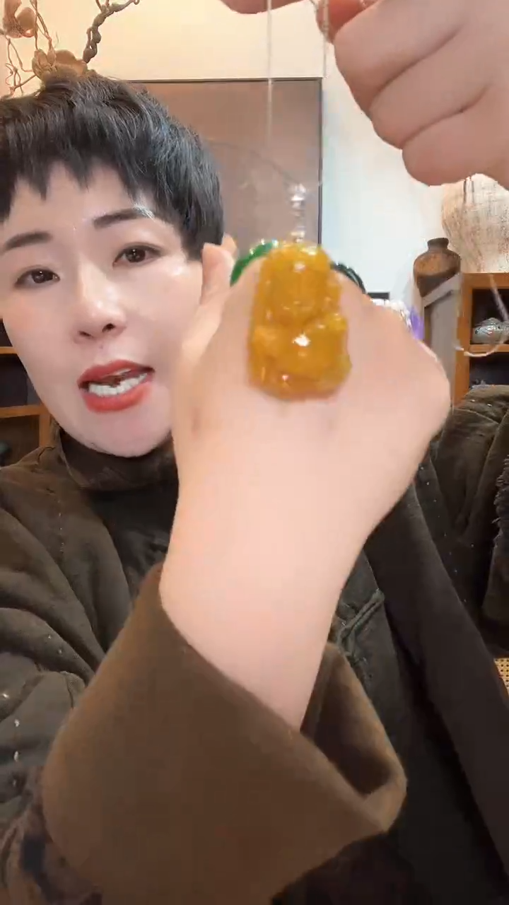 吊坠(赠链)未镶嵌翡翠536