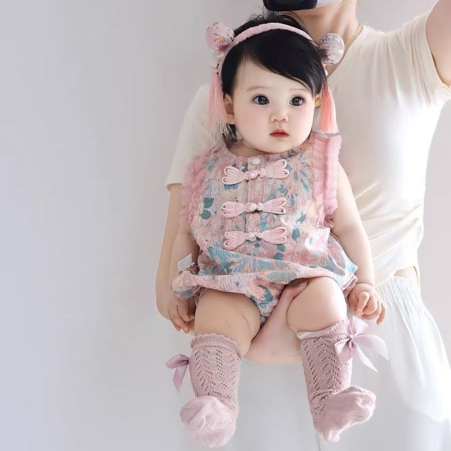 婴儿衣服夏装无袖连体哈衣女宝宝中国风汉服A类满月百日包屁爬服