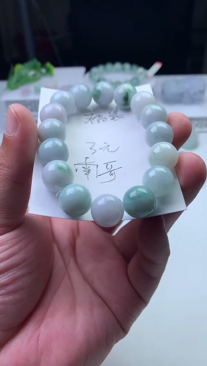 颈饰未镶嵌翡翠南**长珠子