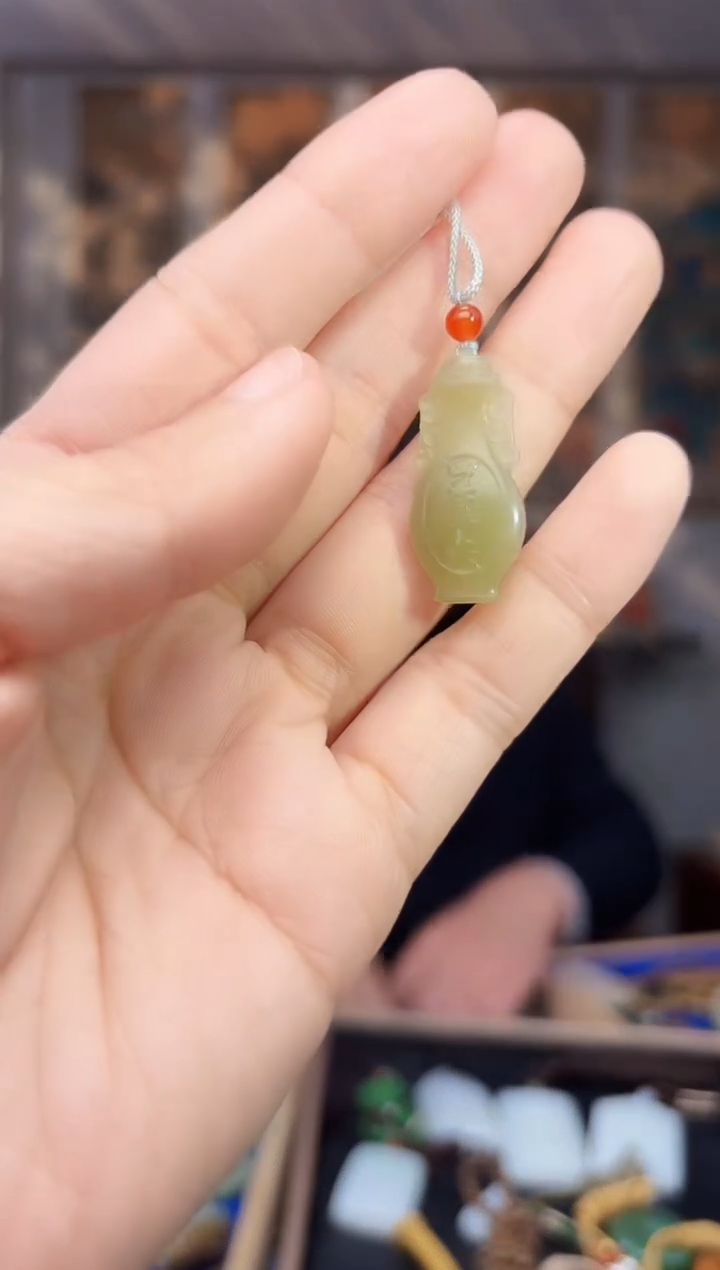 【闪购商品】和田玉挂件未镶嵌拍一发一