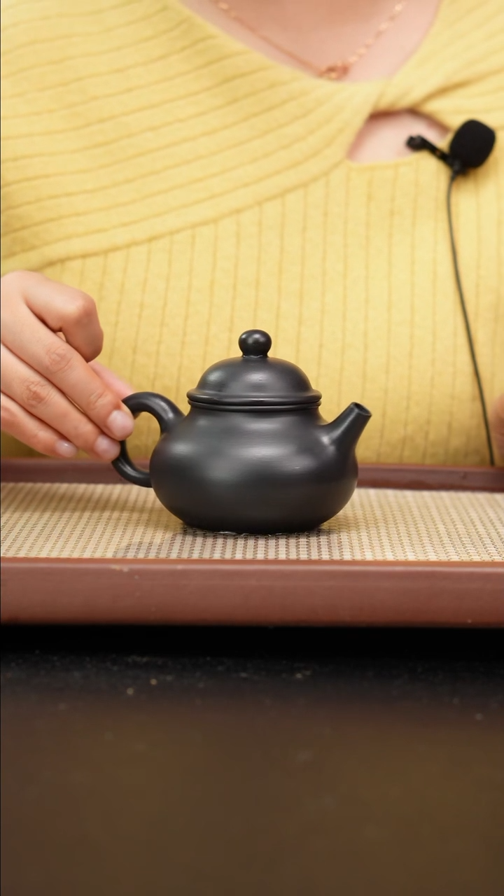 【闪购商品】紫砂茶壶捂灰底曹清容天