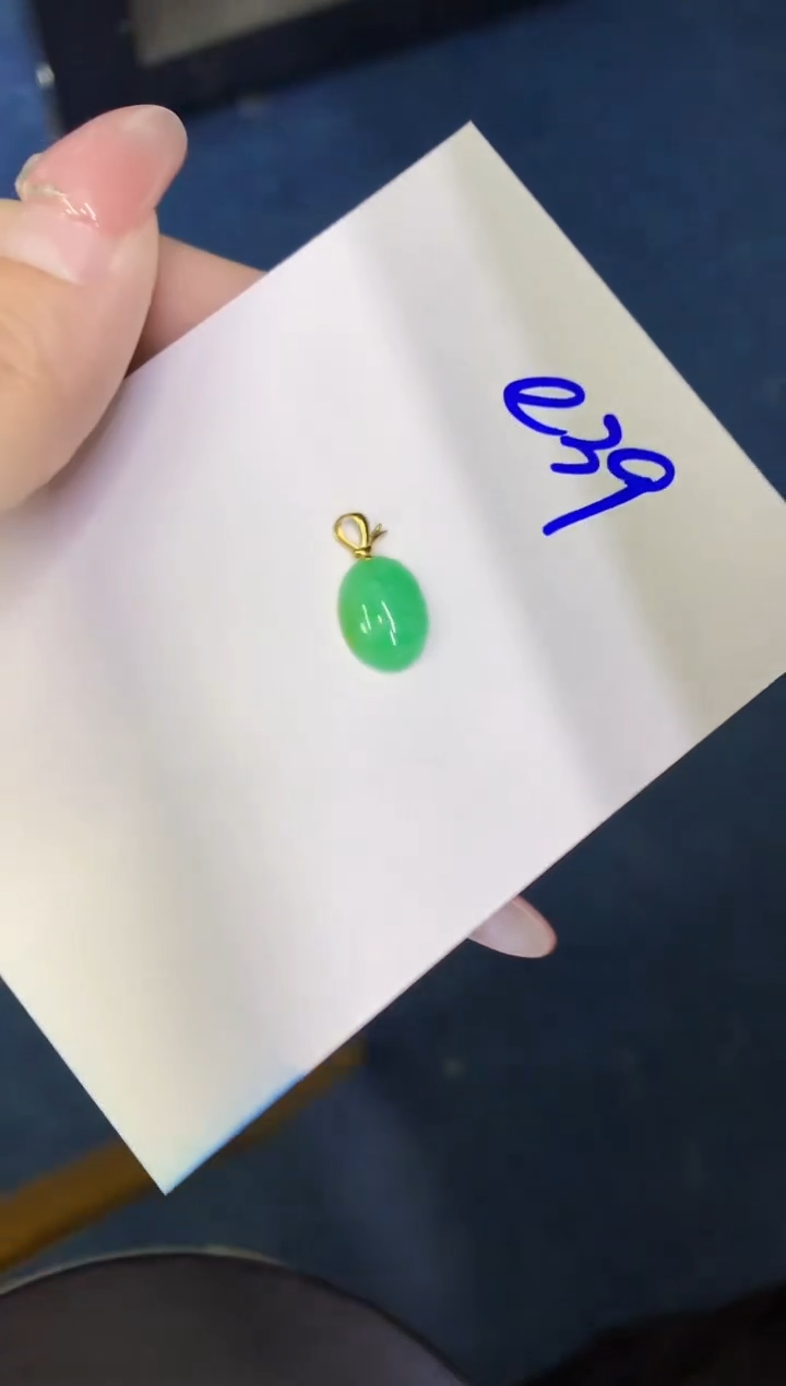 【闪购商品】翡翠颈饰18K金镶嵌000000000000