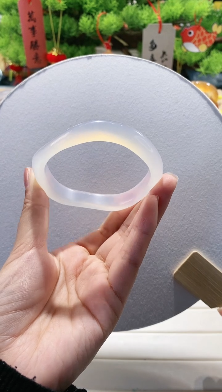 【闪购商品】玛瑙/玉髓手镯未镶嵌82-60.6