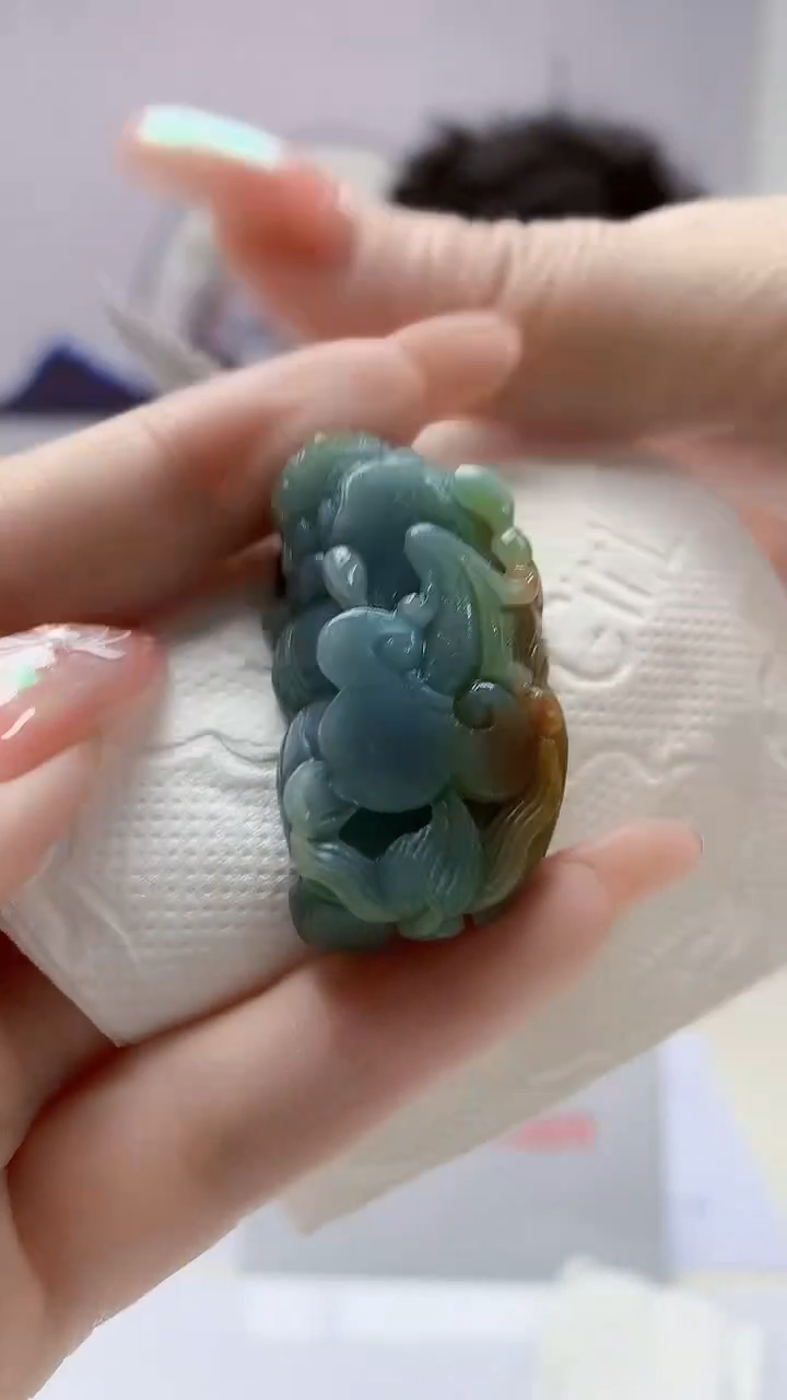 【闪购商品】定制翡翠未镶嵌4688DD-毛货挂件58