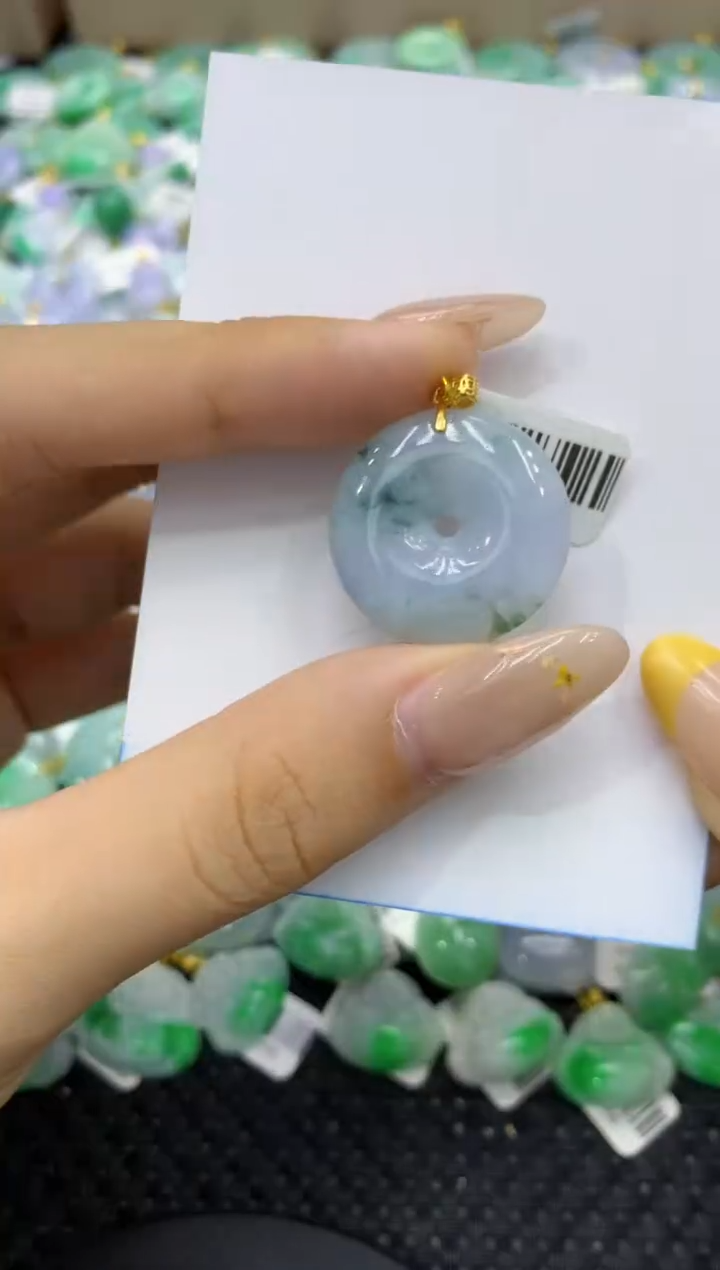 颈饰未镶嵌翡翠天然麻烦翡翠A货