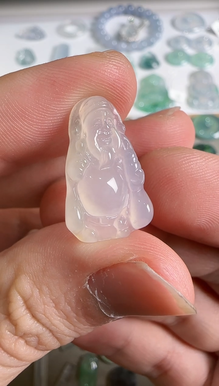 吊坠(不含链)未镶嵌翡翠.