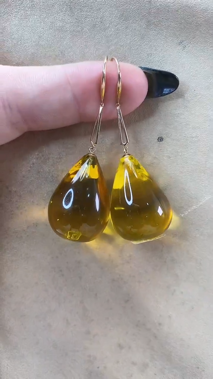 琥珀颈饰未镶嵌耳环