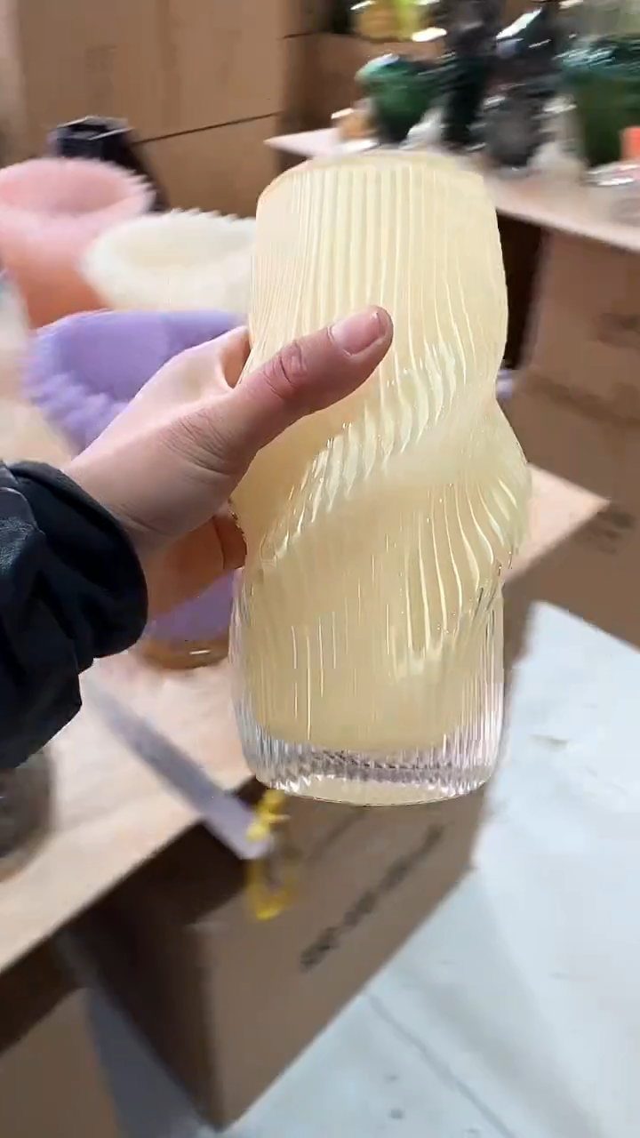 【闪购商品】玻璃奶黄扭扭瓶