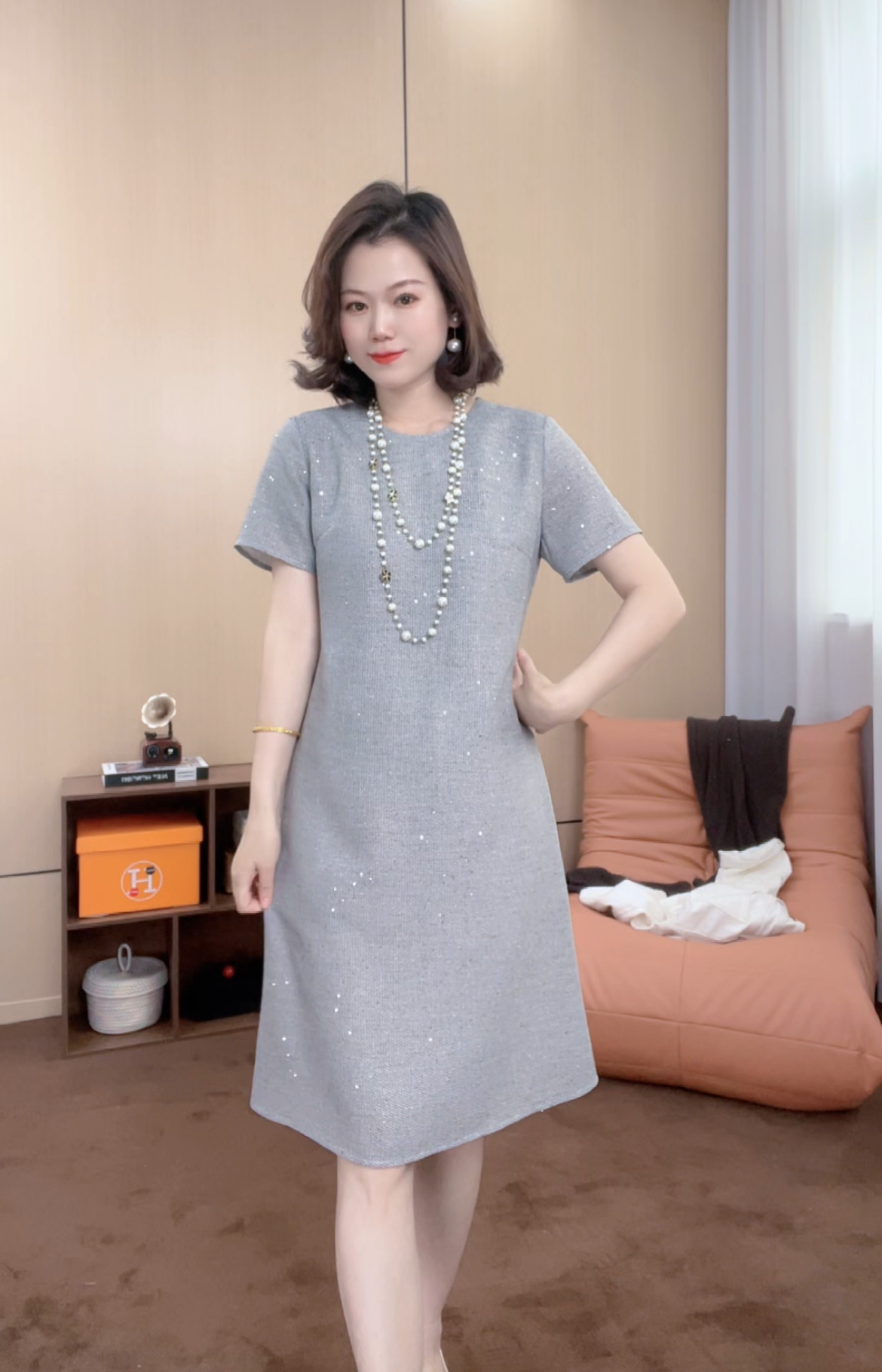 意大利满天星亮片纯色显瘦气质时尚女装连衣裙25058