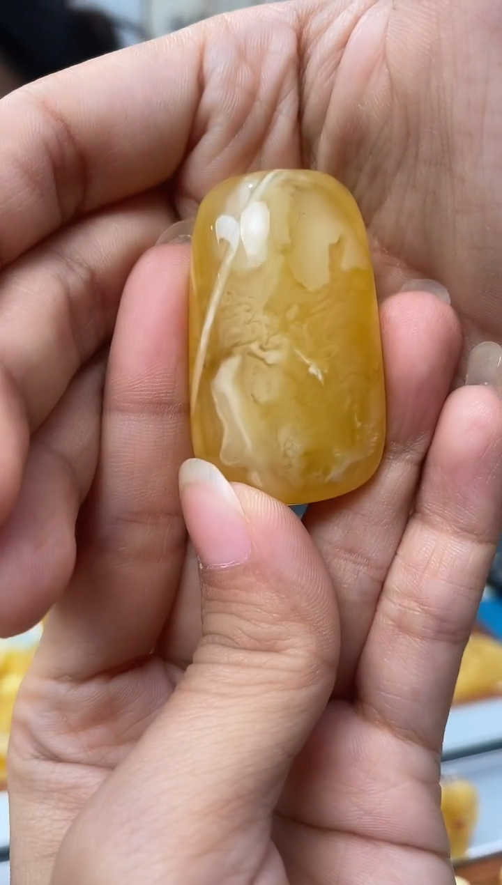 【闪购商品】琥珀裸石未镶嵌天然琥珀蜜蜡牌子
