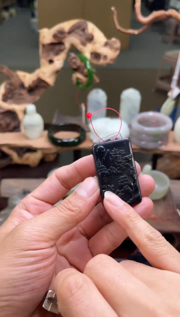 【闪购商品】和田玉吊坠未镶嵌毛毛矿青花 山水无事牌9003161