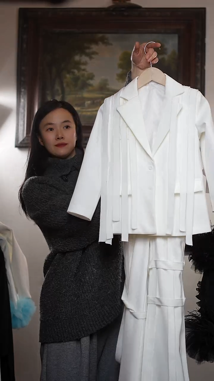 120码样品艺桐轩儿童朝服