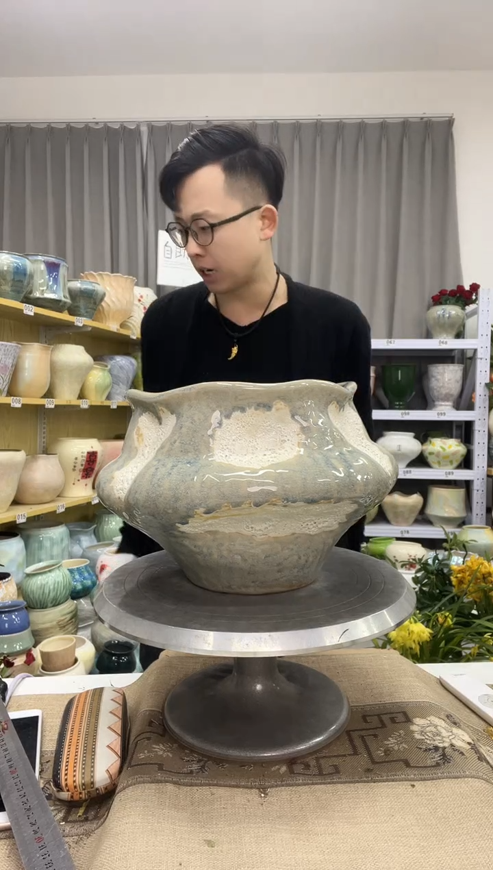 【12.26】花盆链接 高：20  口：20