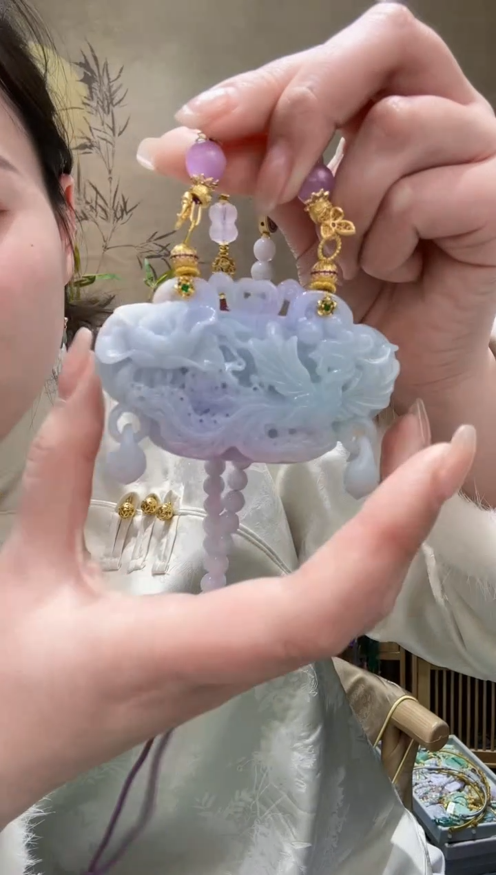 【闪购商品】翡翠颈饰未镶嵌吊坠