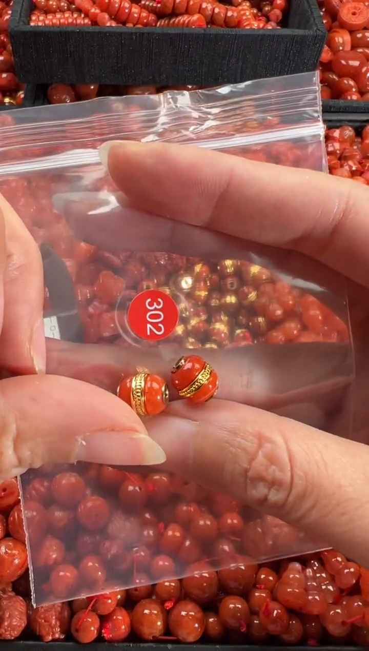 【闪购商品】南红玛瑙颈饰未镶嵌1