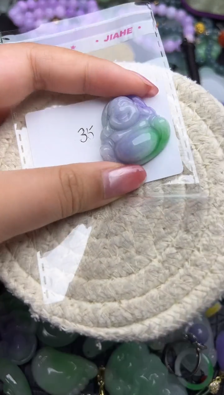 颈饰未镶嵌翡翠天然缅甸翡翠吊坠