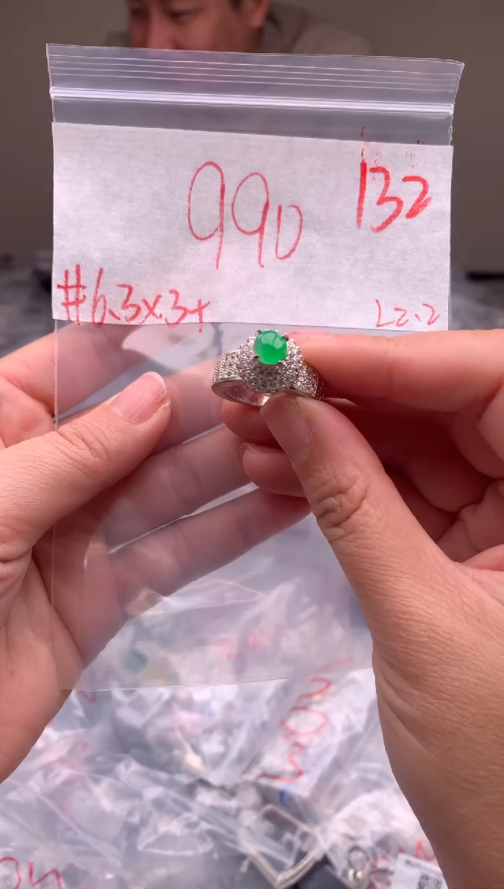 【闪购商品】定制翡翠未镶嵌毛货需精细抛光拍一发一