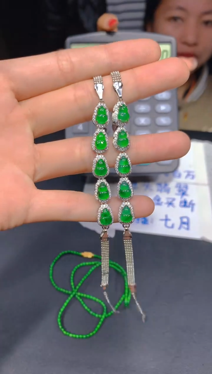 【闪购商品】定制翡翠未镶嵌75多样性发货（发其一）