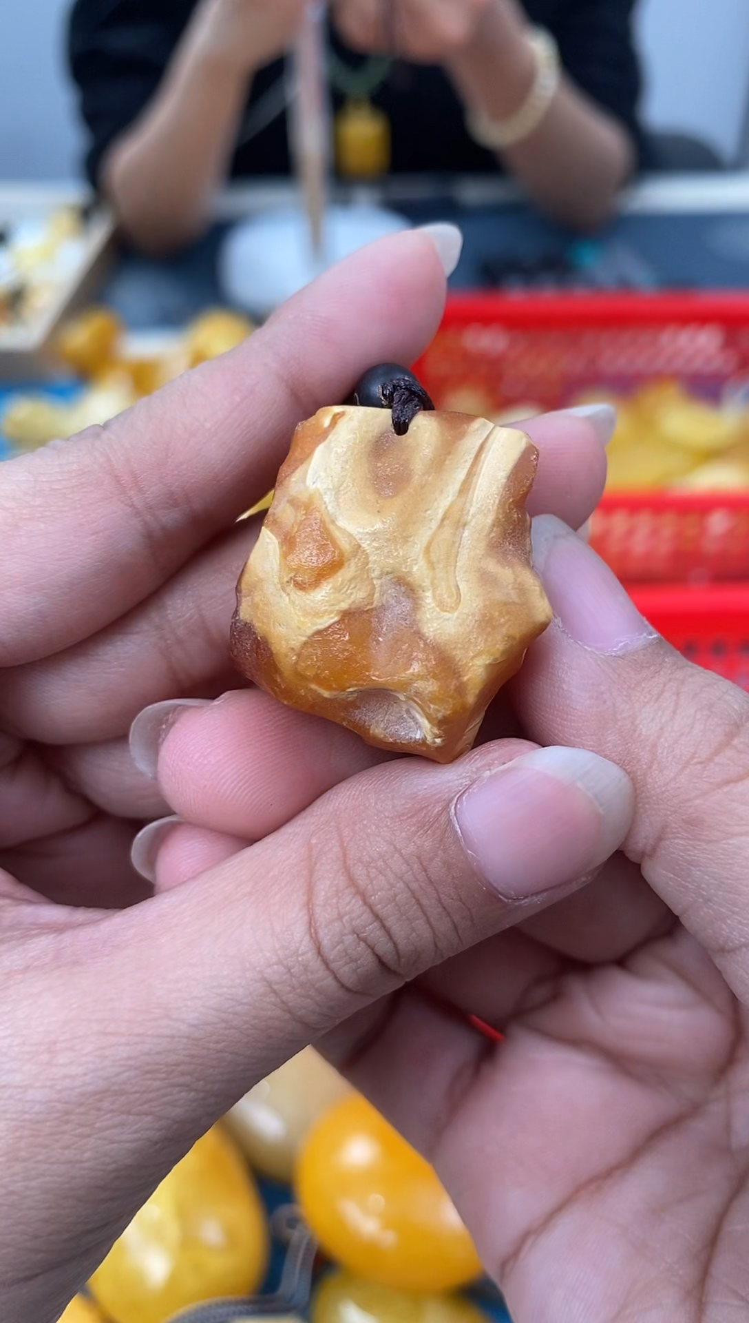 【闪购商品】琥珀裸石未镶嵌天然琥珀蜜蜡吊坠