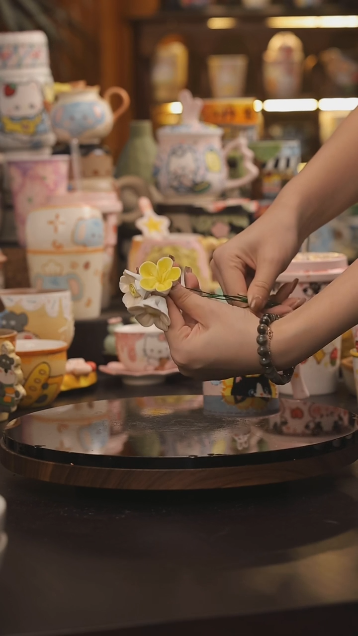 随机景德镇釉下彩绘设计师款式陶瓷