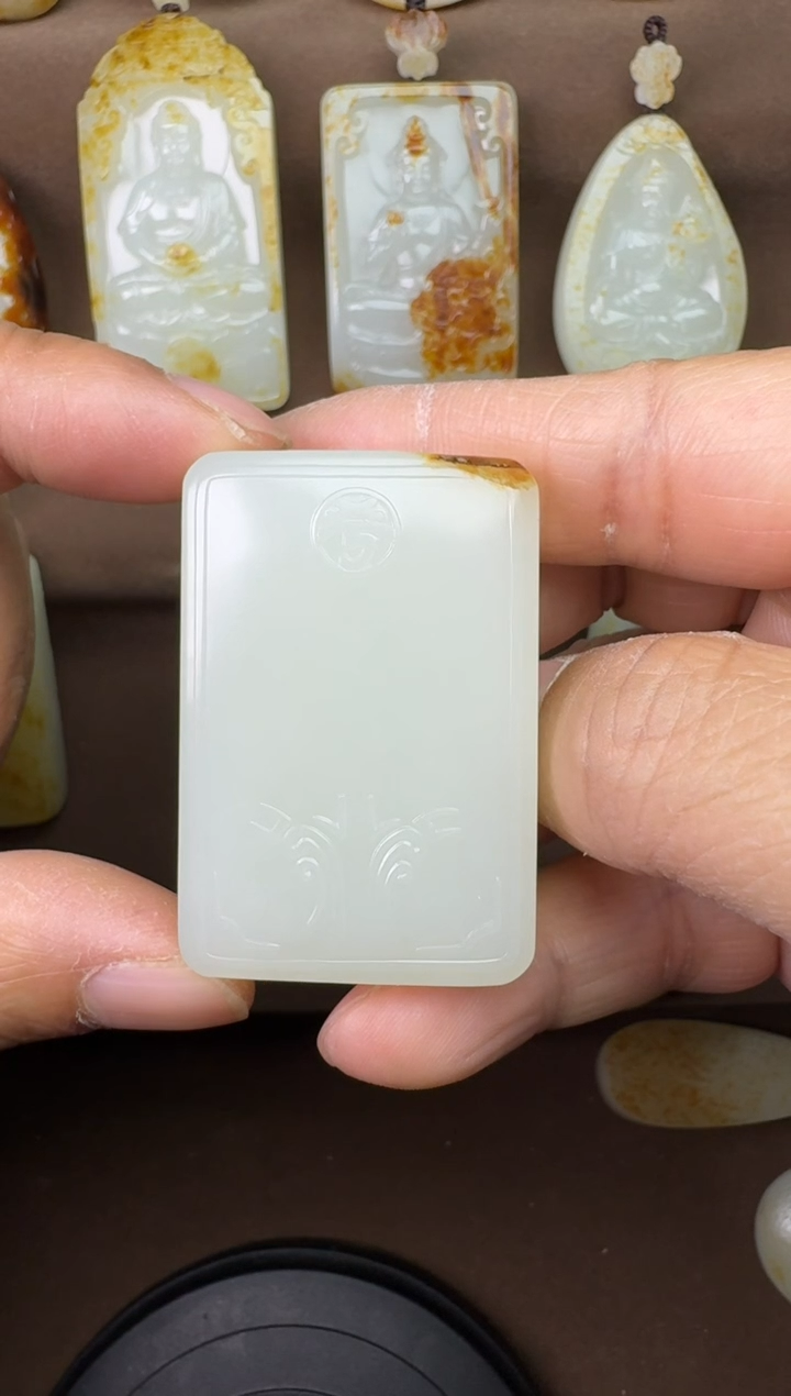 【闪购商品】和田玉颈饰未镶嵌平安牌定金8k