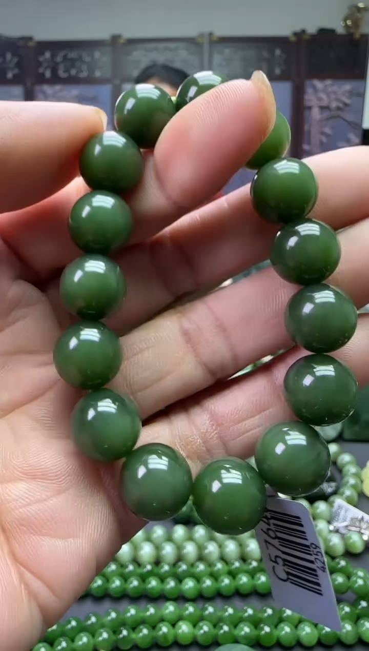 未镶嵌和田玉珠宝奇石手串