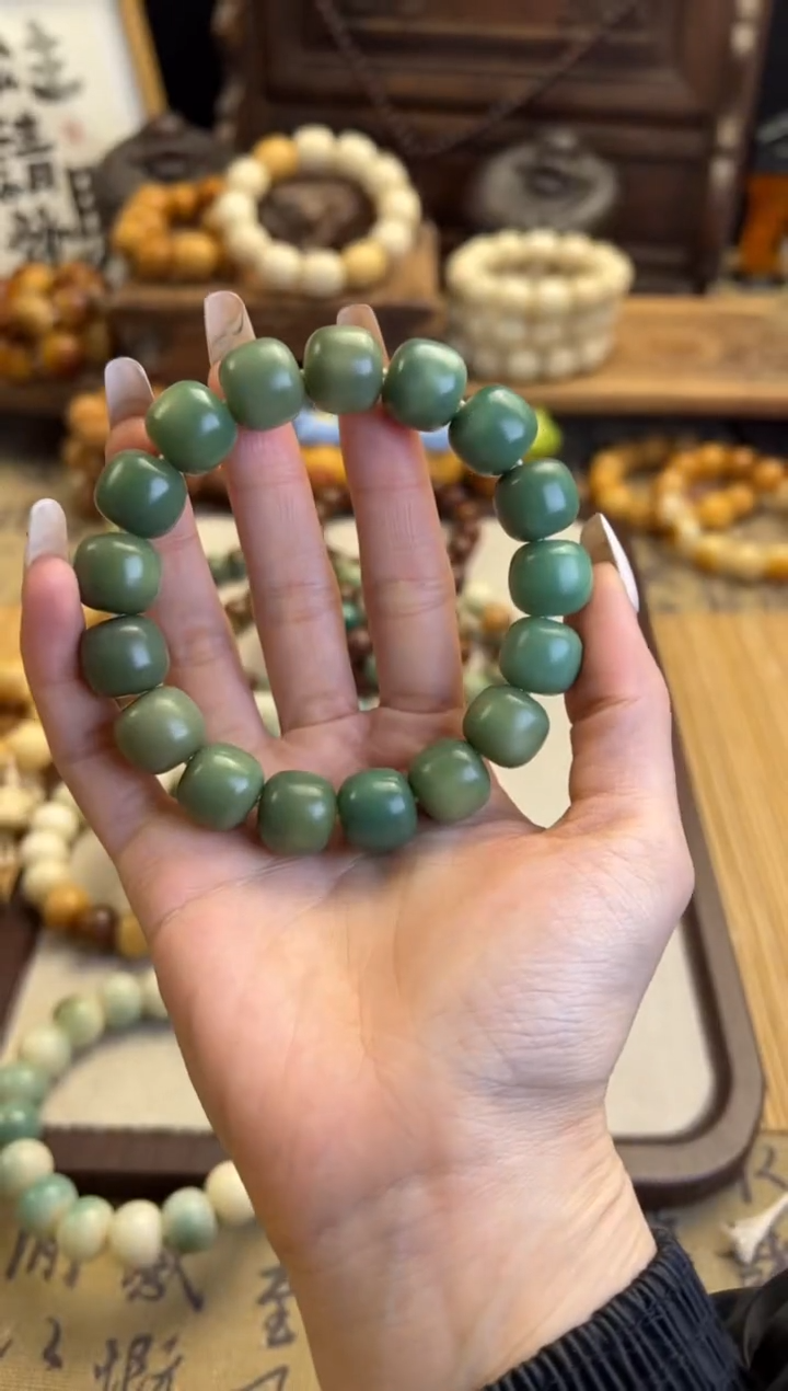【闪购商品】菩提根/象牙果手串卡14绿色桶珠手串