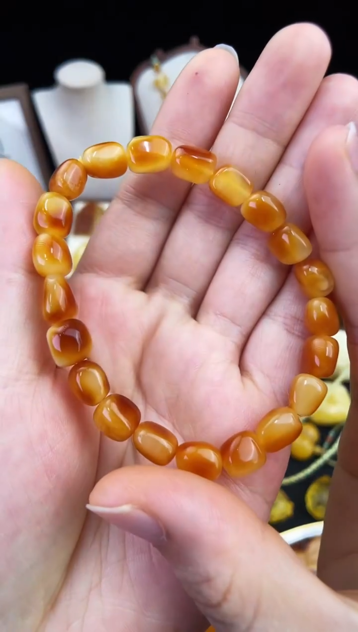 琥珀未镶嵌珠宝奇石柒月