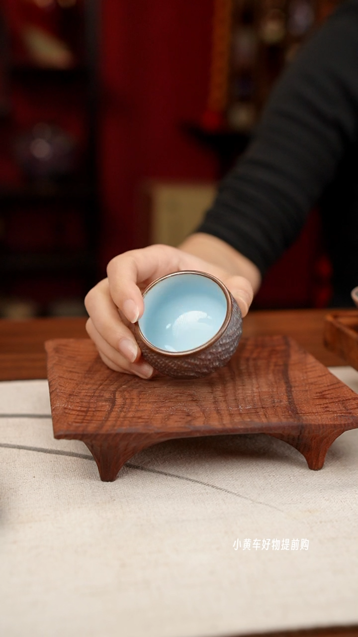 【闪购商品】摆件小师妹-钧瓷-信任