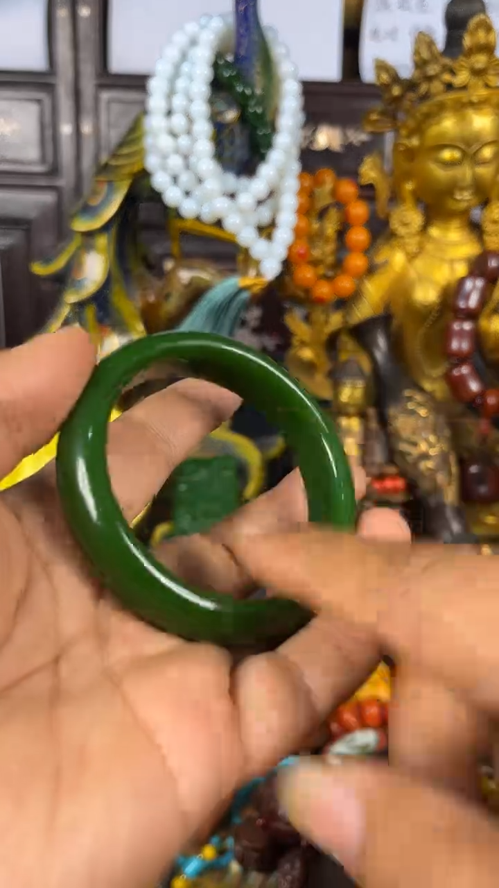 【闪购商品】和田玉挂件未镶嵌手镯