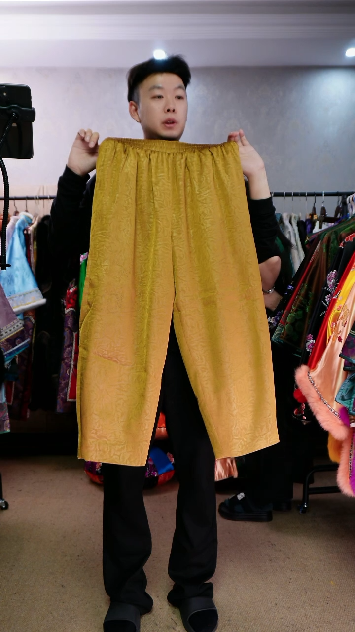 君****氼萝卜棉裤      