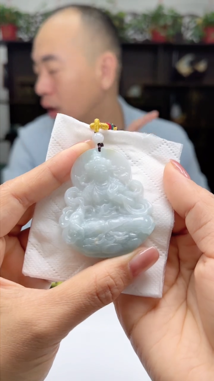 【闪购商品】翡翠颈饰未镶嵌天然翡翠A货吊坠