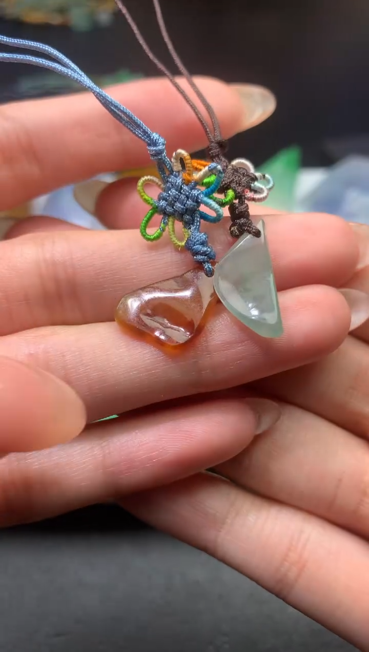 【闪购商品】翡翠颈饰未镶嵌净货