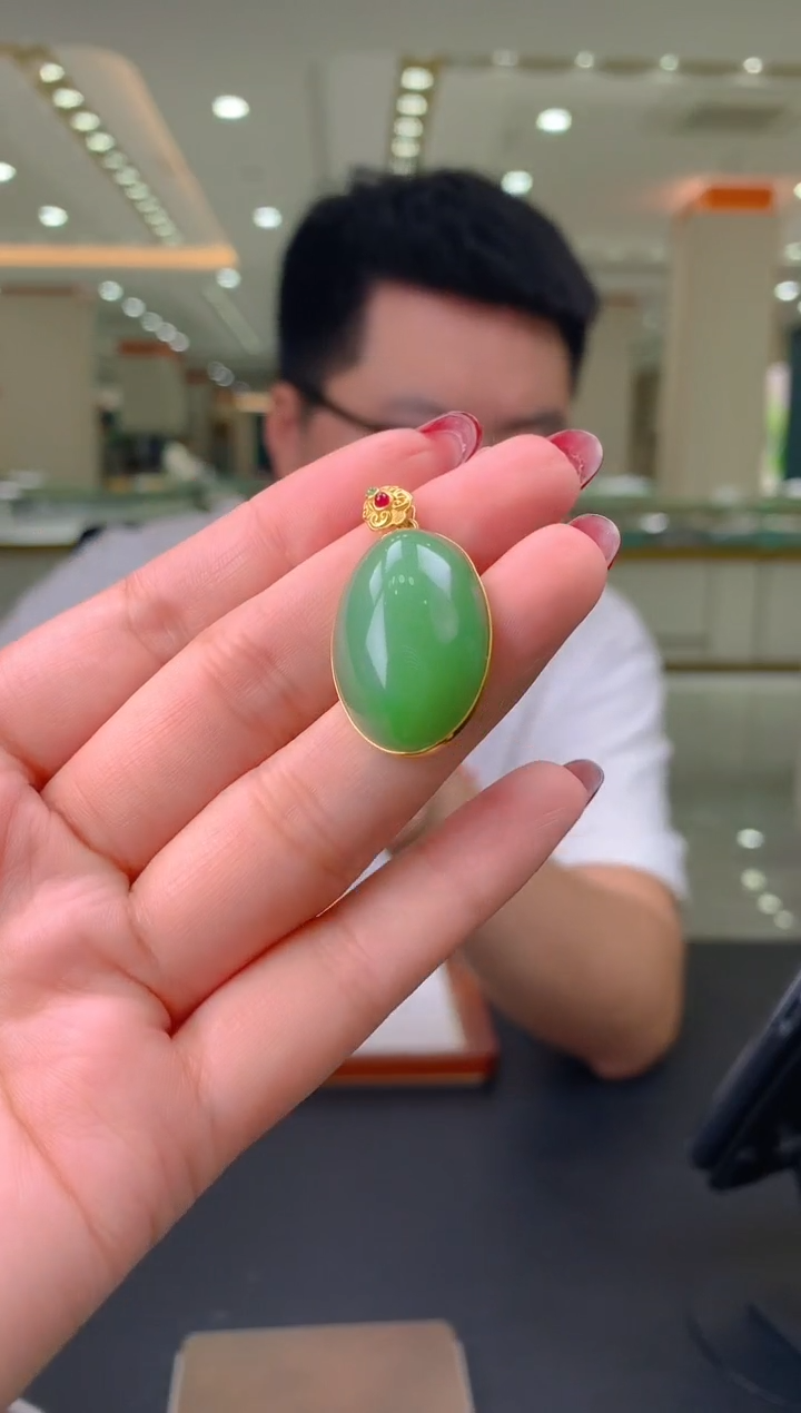 定制和田玉天然和田玉（拍一发一)