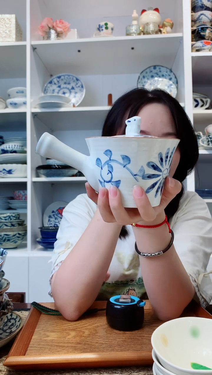 陶瓷兔子唐草急须壶