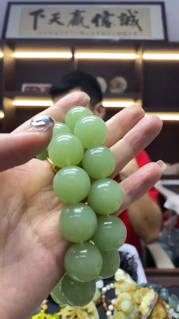 未镶嵌岫玉挂件  多种样式发其一 