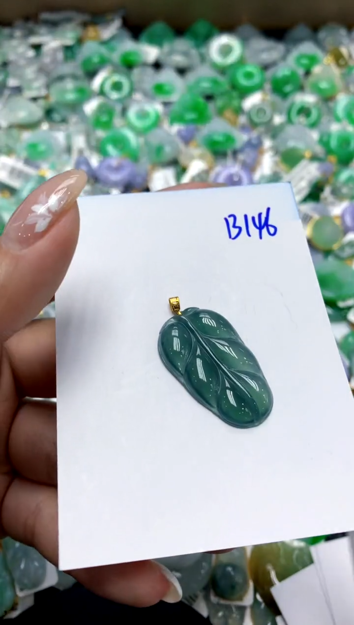 【闪购商品】翡翠颈饰18K金镶嵌111111111111111111