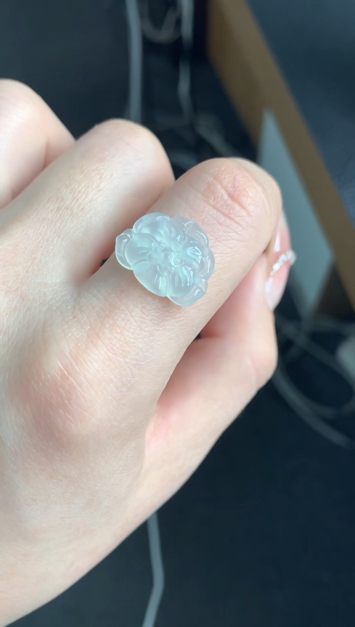 【闪购商品】定制翡翠未镶嵌莲花