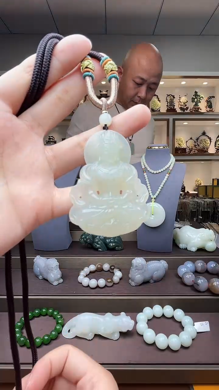 和田玉未镶嵌挂件苏