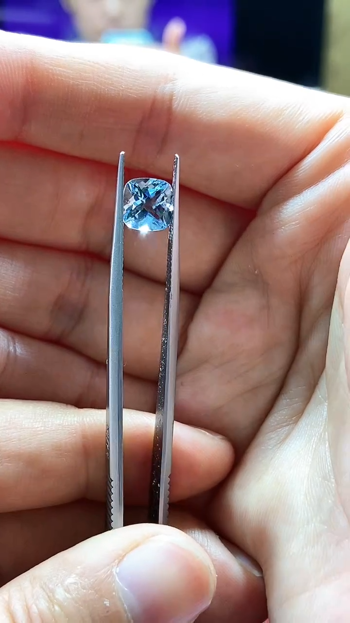 【闪购商品】定制海蓝宝石定制未镶嵌1.5克拉圣玛丽亚天然国际证书