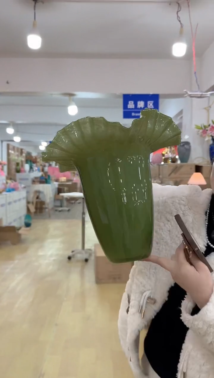 【闪购商品】无铅玻璃甄选花器-w-早21