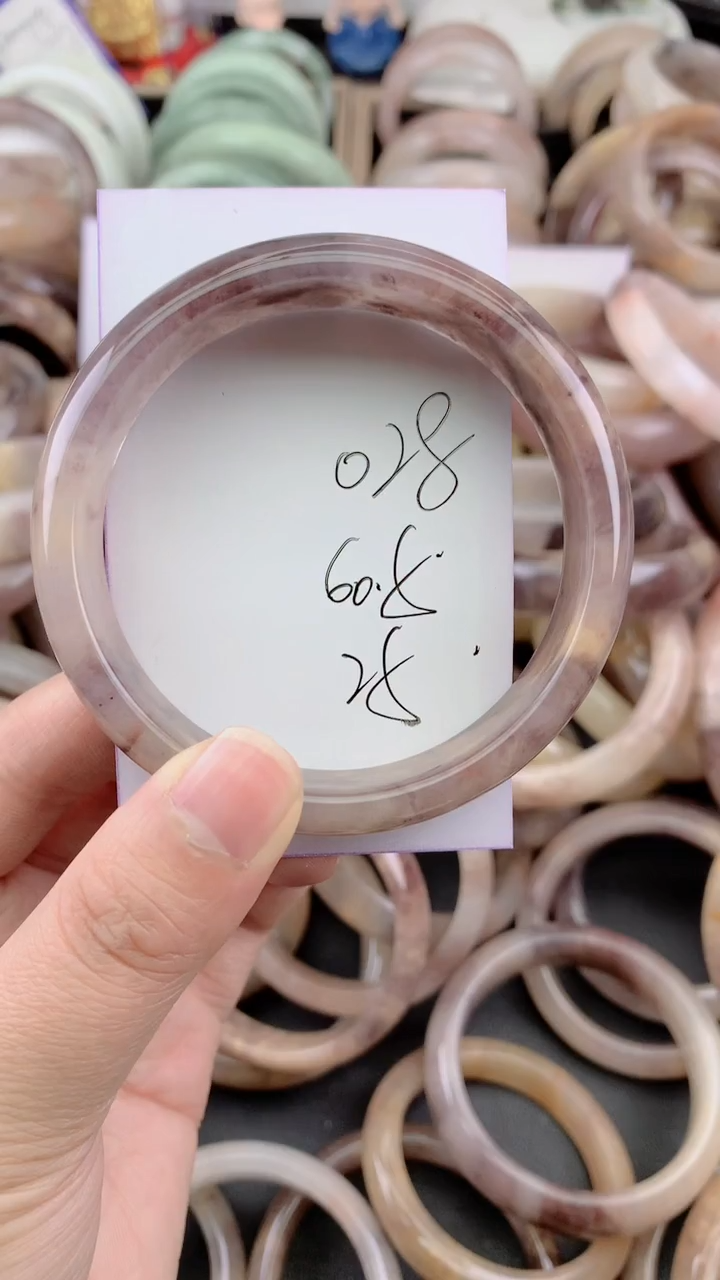 未镶嵌手镯石英质玉028