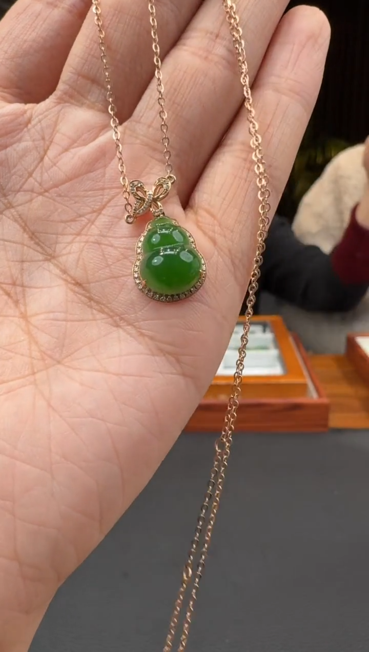 【闪购商品】和田玉16818K金镶嵌1.23赵玉